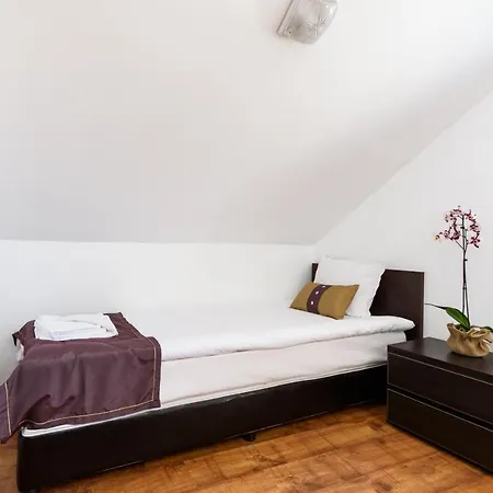 Penthouse аpartment Panoramic , Mountain Views Daire