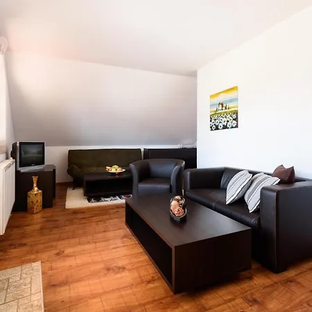 Penthouse аpartment Panoramic , Mountain Views Daire *